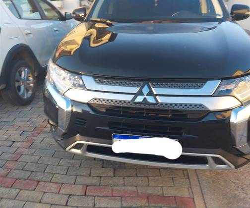 MITSUBISHI OUTLANDER 2.0 MIVEC GASOLINA HPE AUTOMÁTICO MITSUBISHI OUTLANDER 2.0 MIVEC GASOLINA HPE AUTOMÁTICO
